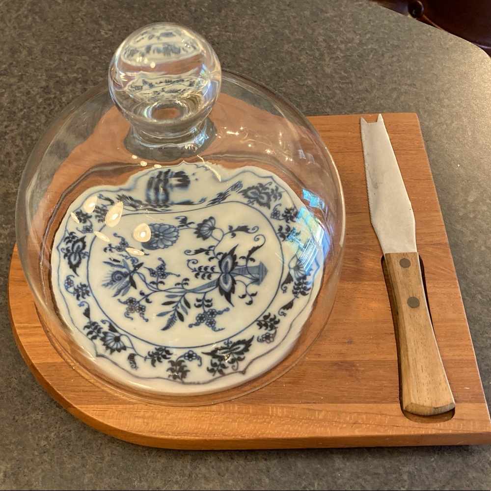 SOLD!! Vintage marble and teak cheeseboard with knife